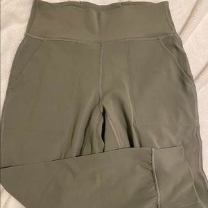 Lululemon Align Jogger Crop Grey Sage 23in 6 EUC